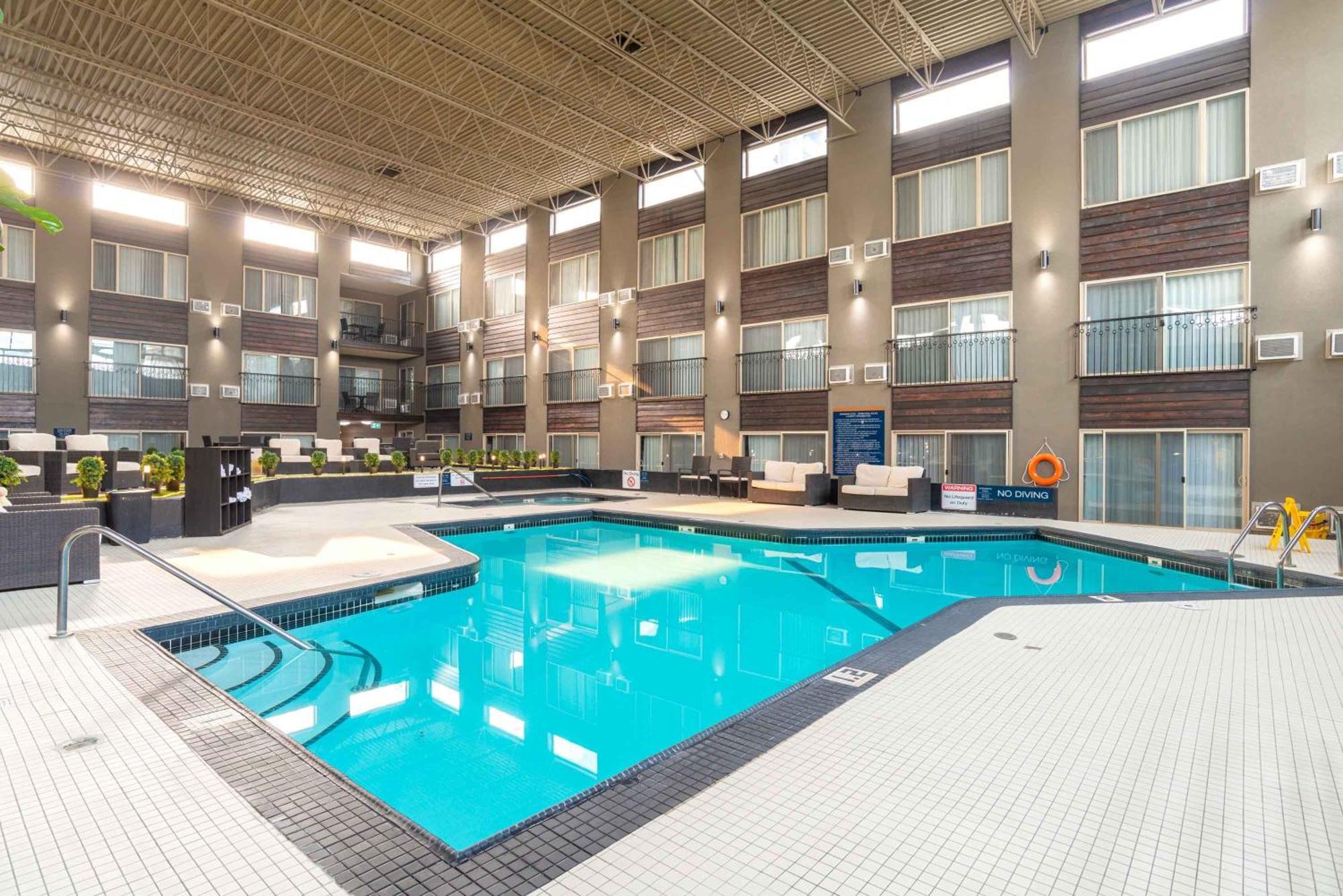 Sandman Hotel Edmonton West Exteriér fotografie